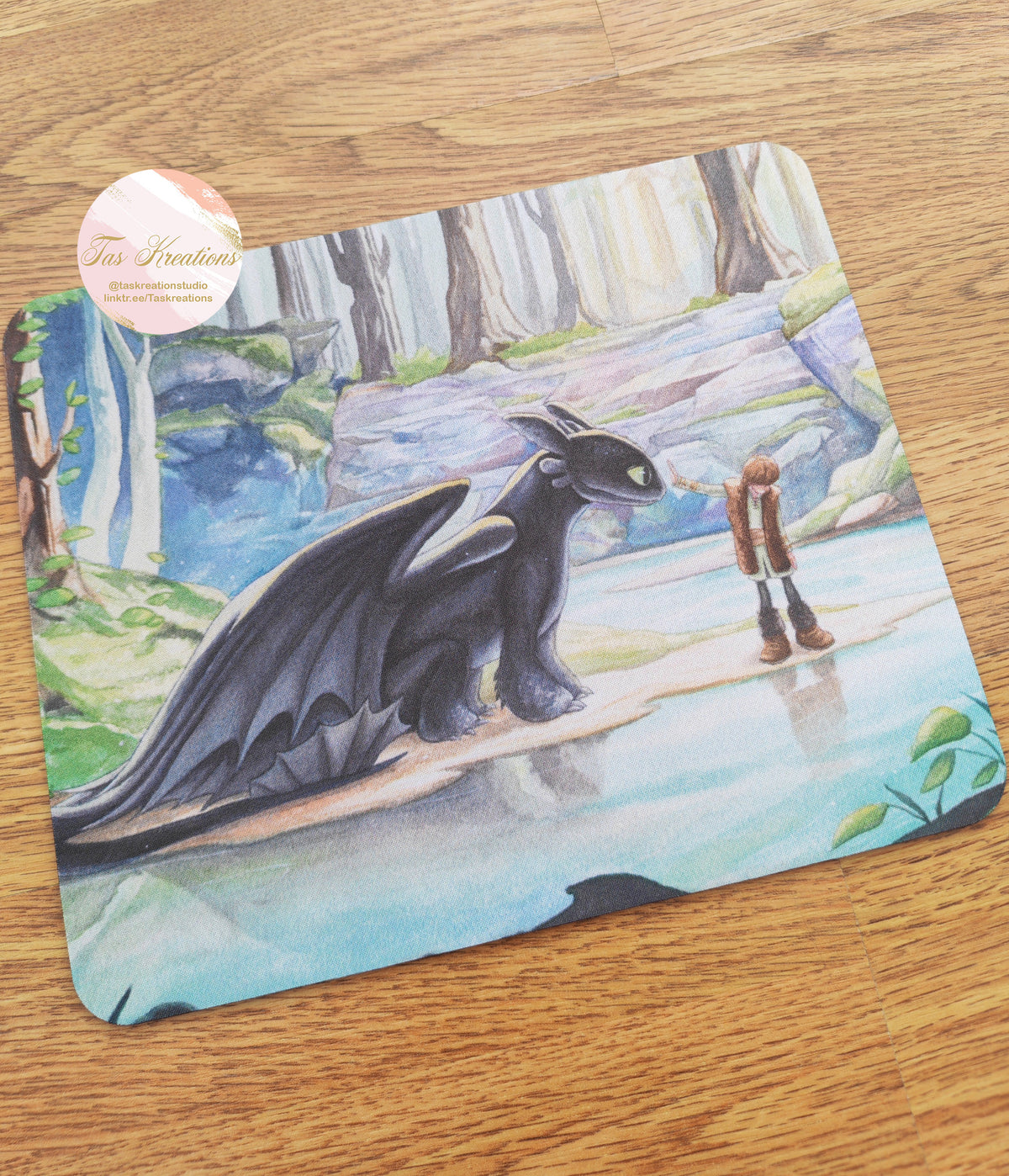Dragon Friend Meeting Mouse Mat